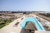 Hotel Oásis Salinas Sea