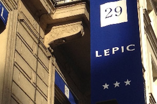 29 Lepic Montmartre
